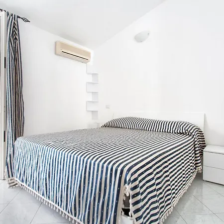 Apartment Casa Desiree Canneto (Lipari)