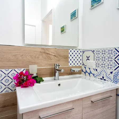 Casa Desiree Canneto (Lipari)