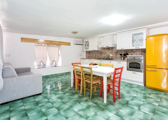 Casa Desiree Каннето